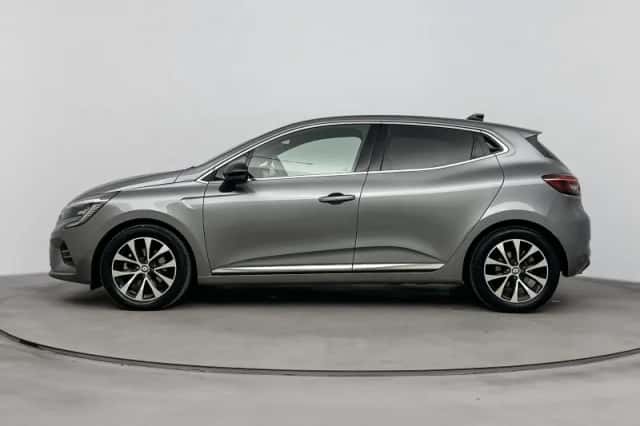 Renault Clio (2023) thumbnail 2