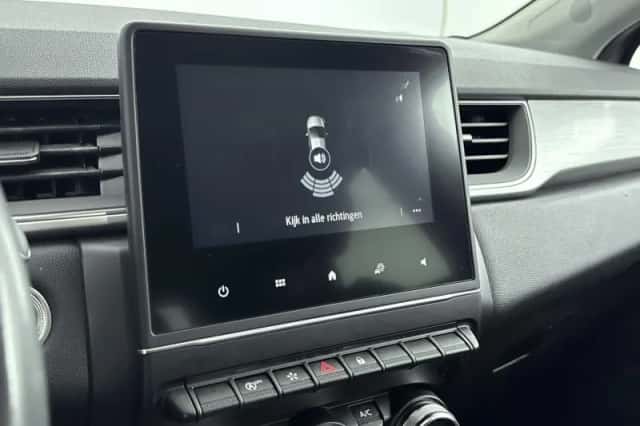 Renault Captur (2021) thumbnail 11