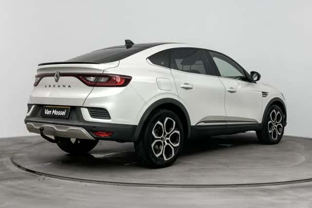 Renault Arkana (2021) thumbnail 4