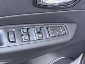 Renault Captur (2018) thumbnail 28