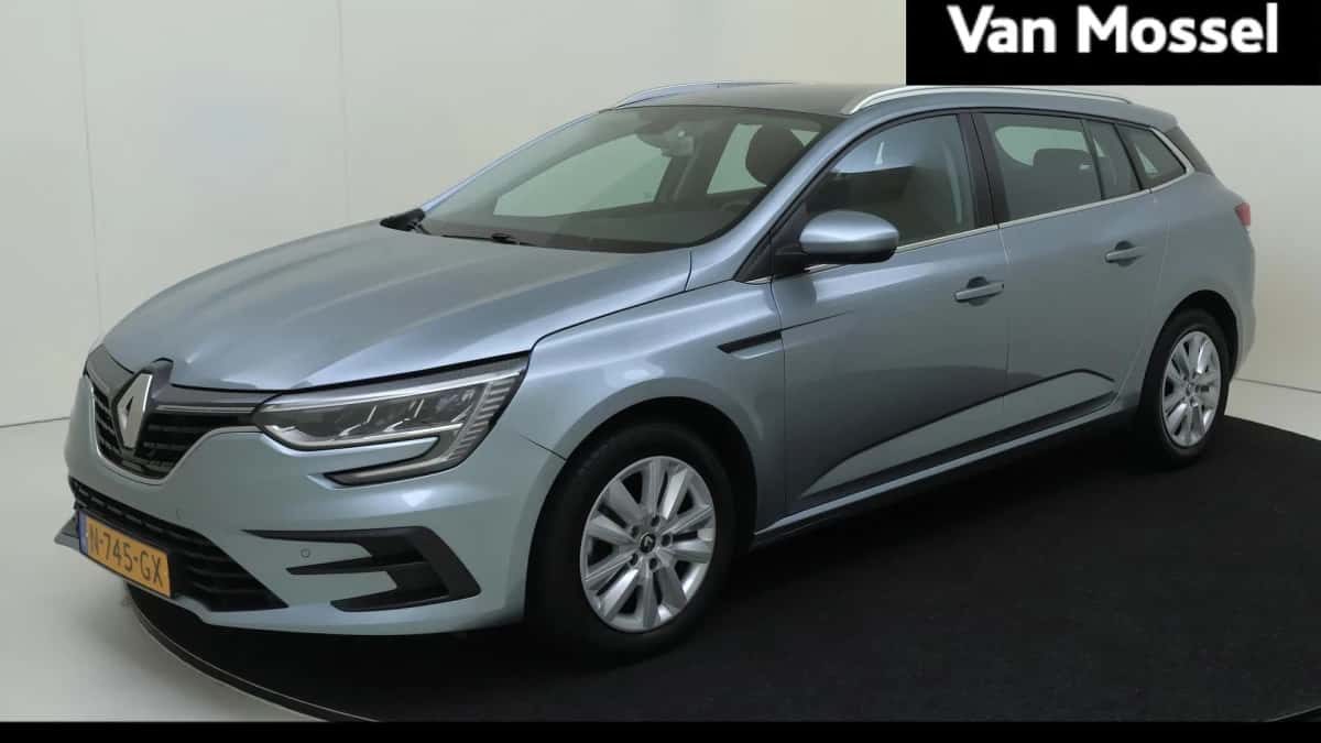 Renault Mégane (2021) — foto 1