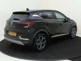 Renault Captur (2024) thumbnail 6