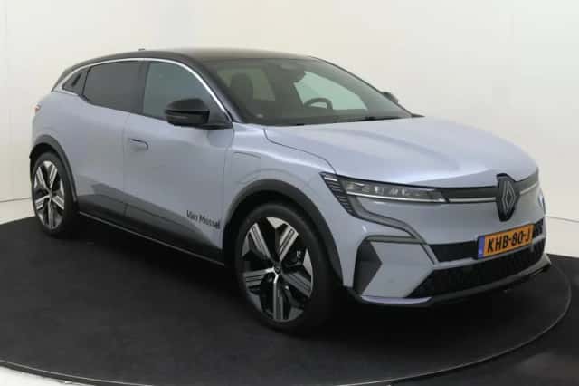 Renault Mégane E-Tech (2026) thumbnail 2