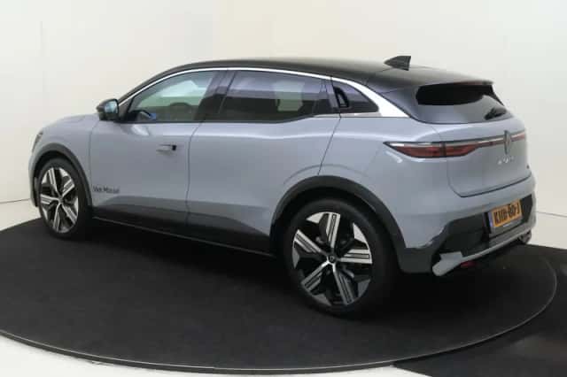 Renault Mégane E-Tech (2026) thumbnail 3