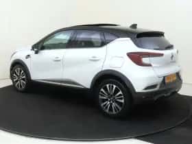 Renault Captur (2021) thumbnail 3