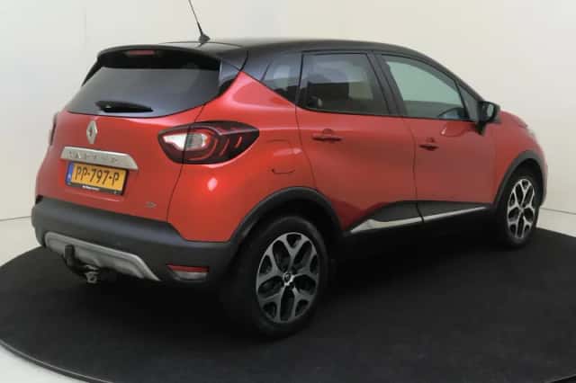 Renault Captur (2017) thumbnail 4
