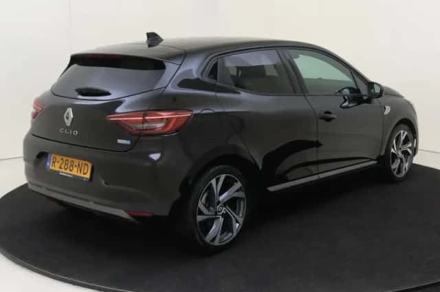 Renault Clio (2022) thumbnail 4