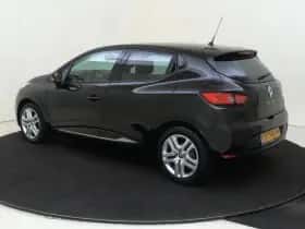 Renault Clio (2018) thumbnail 3