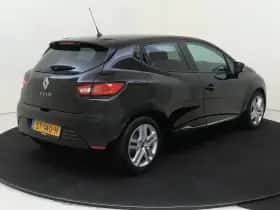 Renault Clio (2018) thumbnail 4