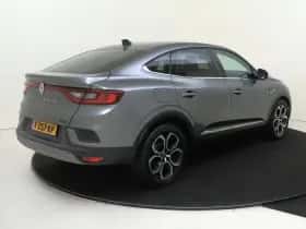 Renault Arkana (2023) thumbnail 4