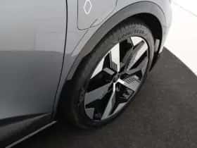 Renault Mégane E-Tech (2025) thumbnail 3