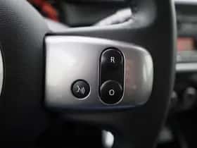 Renault Twingo (2022) thumbnail 16