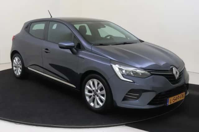 Renault Clio (2021) thumbnail 2