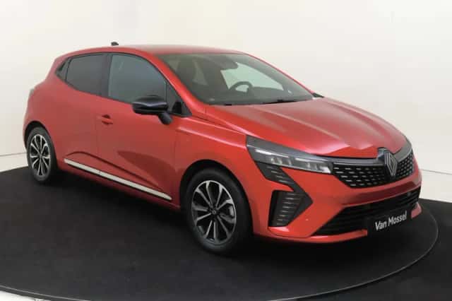 Renault Clio (2025) thumbnail 2