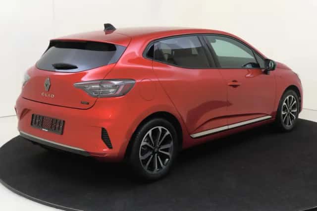 Renault Clio (2025) thumbnail 4