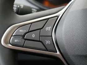 Renault Clio (2025) thumbnail 12