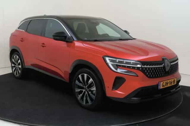 Renault Austral (2024) thumbnail 2