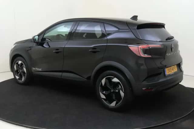 Renault Captur (2026) thumbnail 3