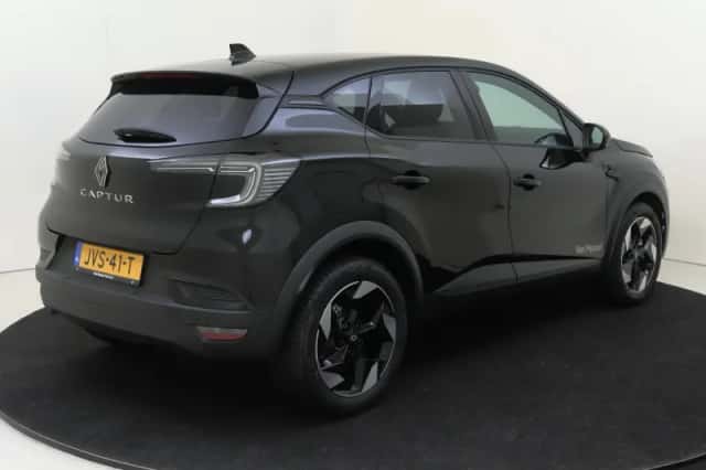 Renault Captur (2026) thumbnail 4
