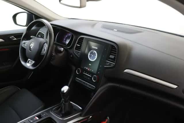 Renault Mégane (2019) thumbnail 5