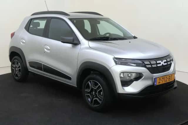 Dacia Spring (2024) thumbnail 2