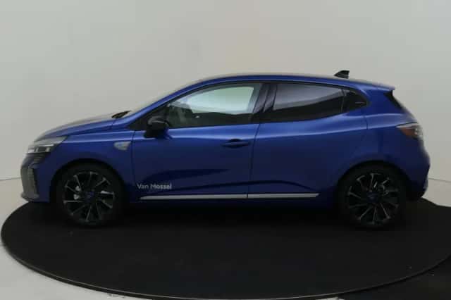 Renault Clio (2025) thumbnail 2