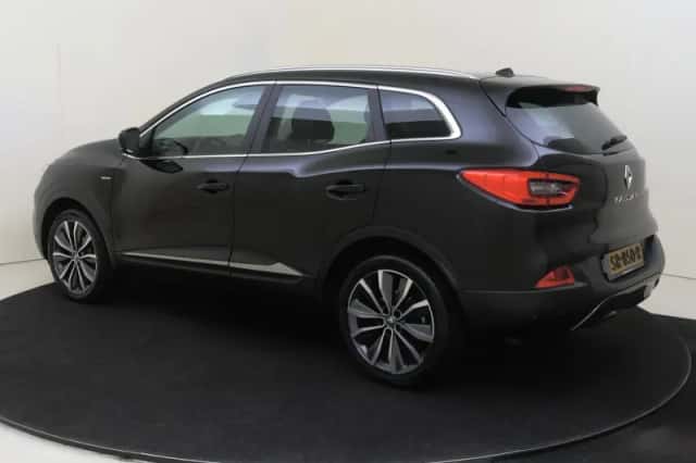 Renault Kadjar (2018) thumbnail 3