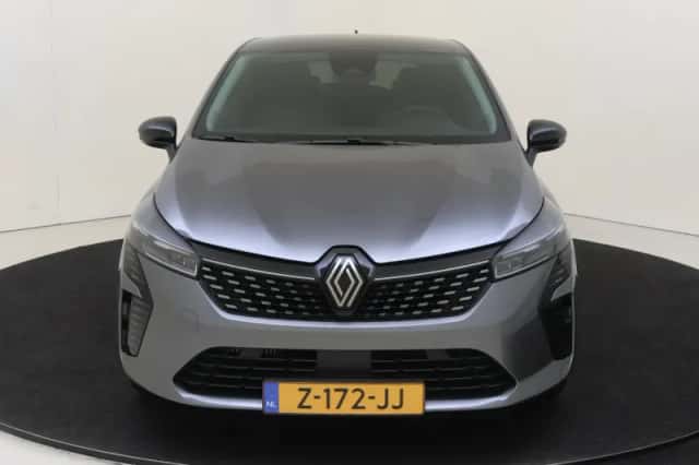 Renault Clio (2024) thumbnail 6