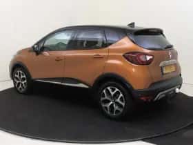 Renault Captur (2017) thumbnail 3