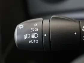 Renault Captur (2017) thumbnail 23