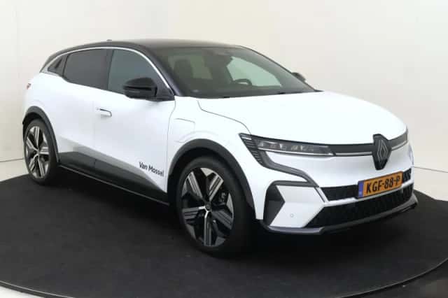 Renault Mégane E-Tech (2026) thumbnail 2