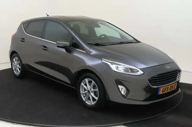 Ford Fiesta (2021) thumbnail 2