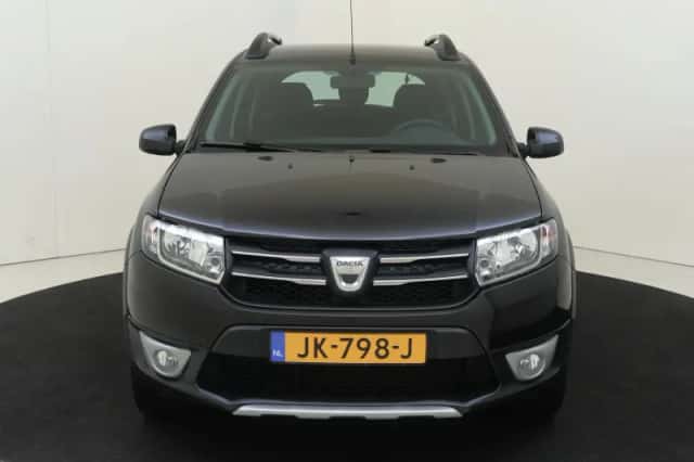 Dacia Sandero Stepway (2016) thumbnail 6