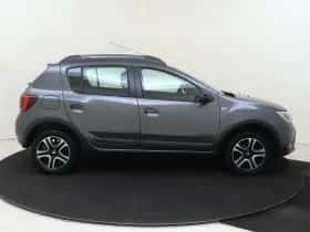 Dacia Sandero Stepway (2018) thumbnail 9