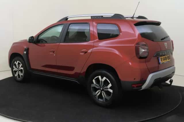 Dacia Duster (2022) thumbnail 3