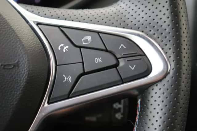 Renault Clio (2024) thumbnail 18