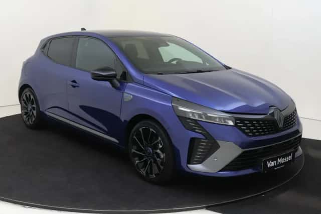 Renault Clio (2024) thumbnail 3