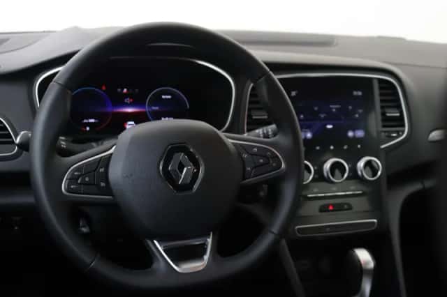 Renault Mégane E-Tech (2024) thumbnail 11