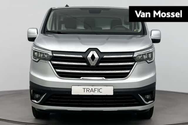Renault Trafic (2025) thumbnail 1