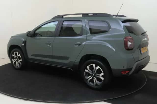 Dacia Duster (2023) thumbnail 3