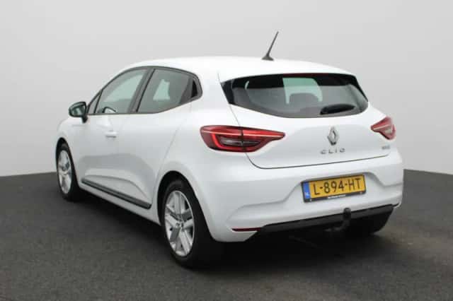 Renault Clio (2021) thumbnail 2