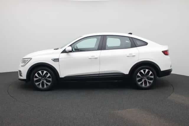 Renault Arkana (2022) thumbnail 4