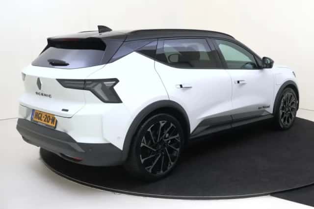 Renault Scénic (2025) thumbnail 4