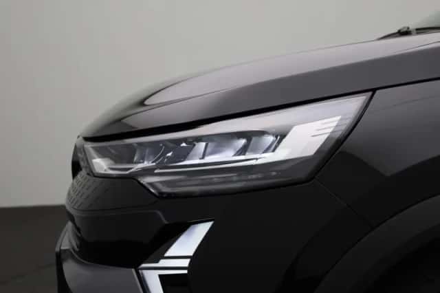 Renault Captur (2024) thumbnail 15