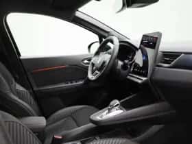 Renault Captur (2024) thumbnail 35