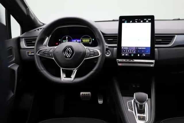 Renault Captur (2024) thumbnail 7