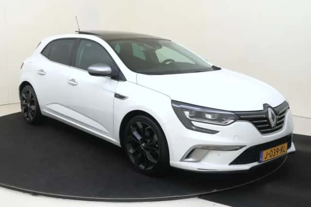 Renault Mégane (2019) thumbnail 2