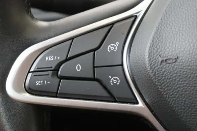 Renault Clio (2021) thumbnail 13