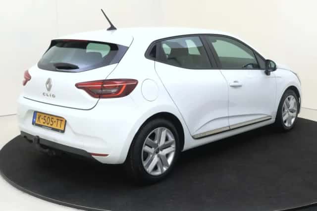 Renault Clio (2021) thumbnail 4