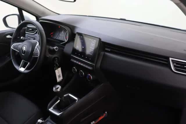 Renault Clio (2021) thumbnail 5